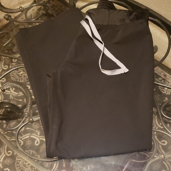 Figs Other - Figs Wome's Black Pants with Gray Drawstring